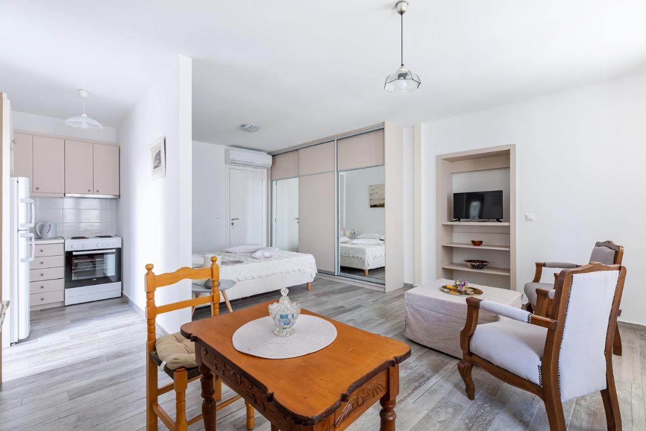 Syraino Apartment Skopelos stad Exteriör bild